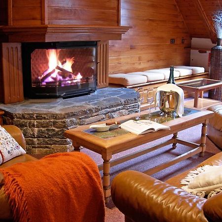 Hosteria Catalana Боссост Экстерьер фото